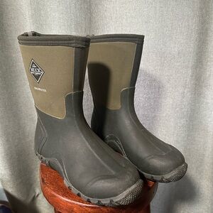 Muck Boot Edgewater Midrise Green waterproof men 6/6.5 women 7/7.5